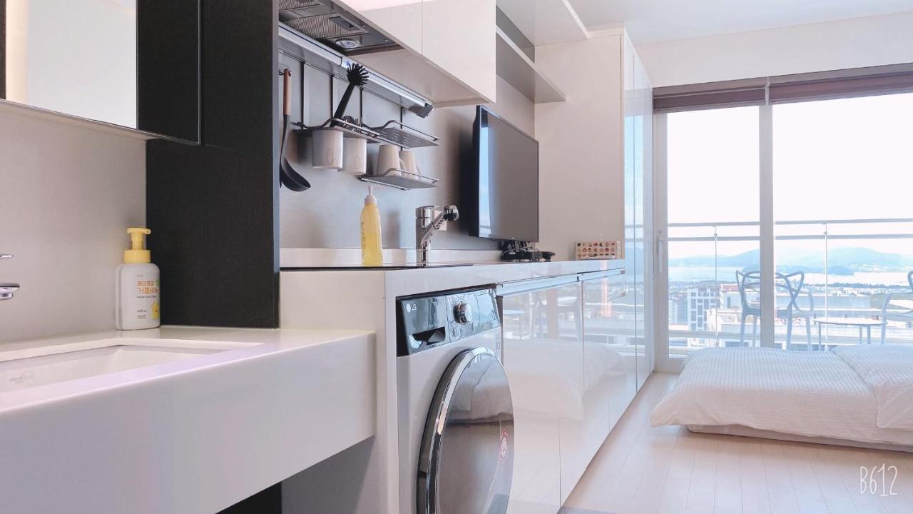 Shine Hotel Incheon Airport Екстер'єр фото