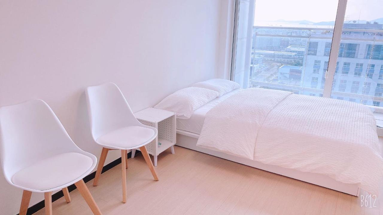 Shine Hotel Incheon Airport Екстер'єр фото