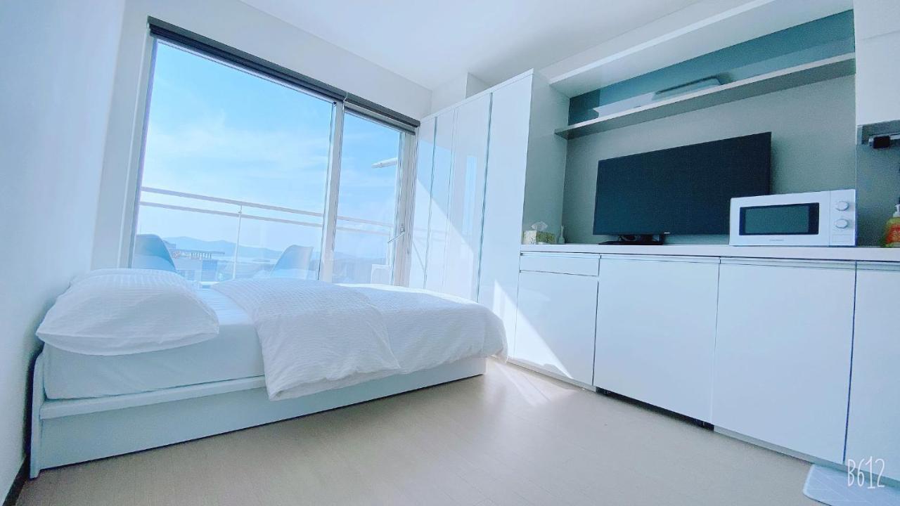 Shine Hotel Incheon Airport Екстер'єр фото